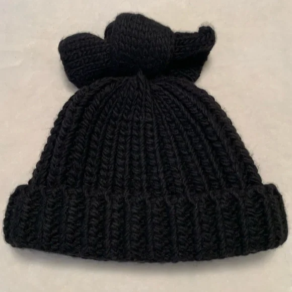 Federicamoretti Black Chunky Knit Bow Beanie - Made in Italy - Wool Blend - Picture 3 of 6